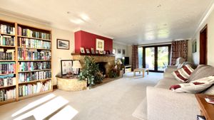 Sitting Room- click for photo gallery